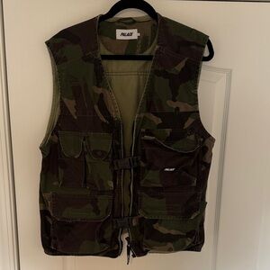 PALACE Camouflage Utility Vest “Gilet”